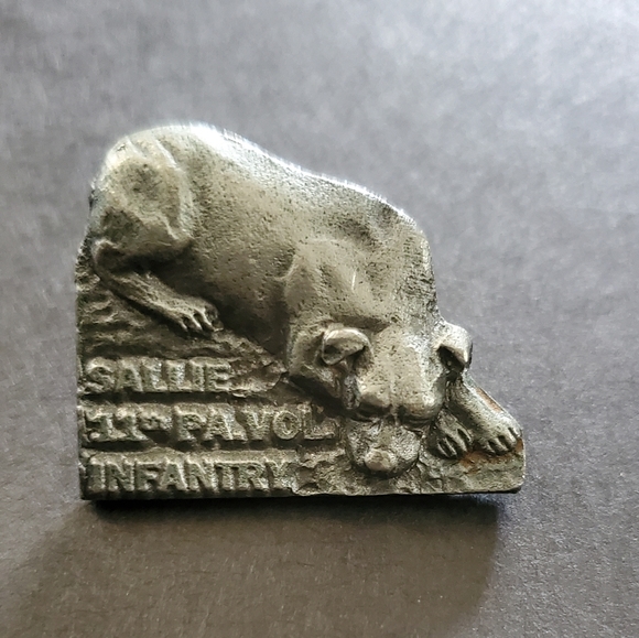 Civil War Dog Pin